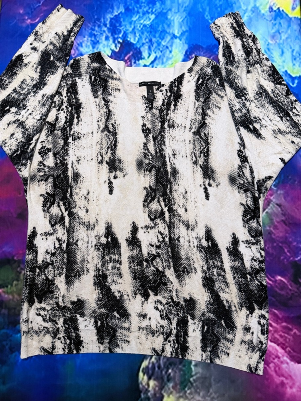 Black Label Black and White Abstract Print Women's Sweatshirt